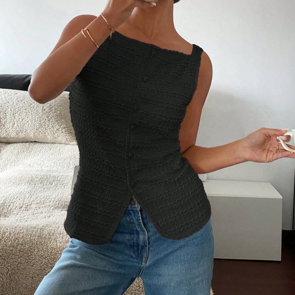 Black Casual Women's Buttoned Front Sleeveless Minimalist Blouse - Picture 2 of 7